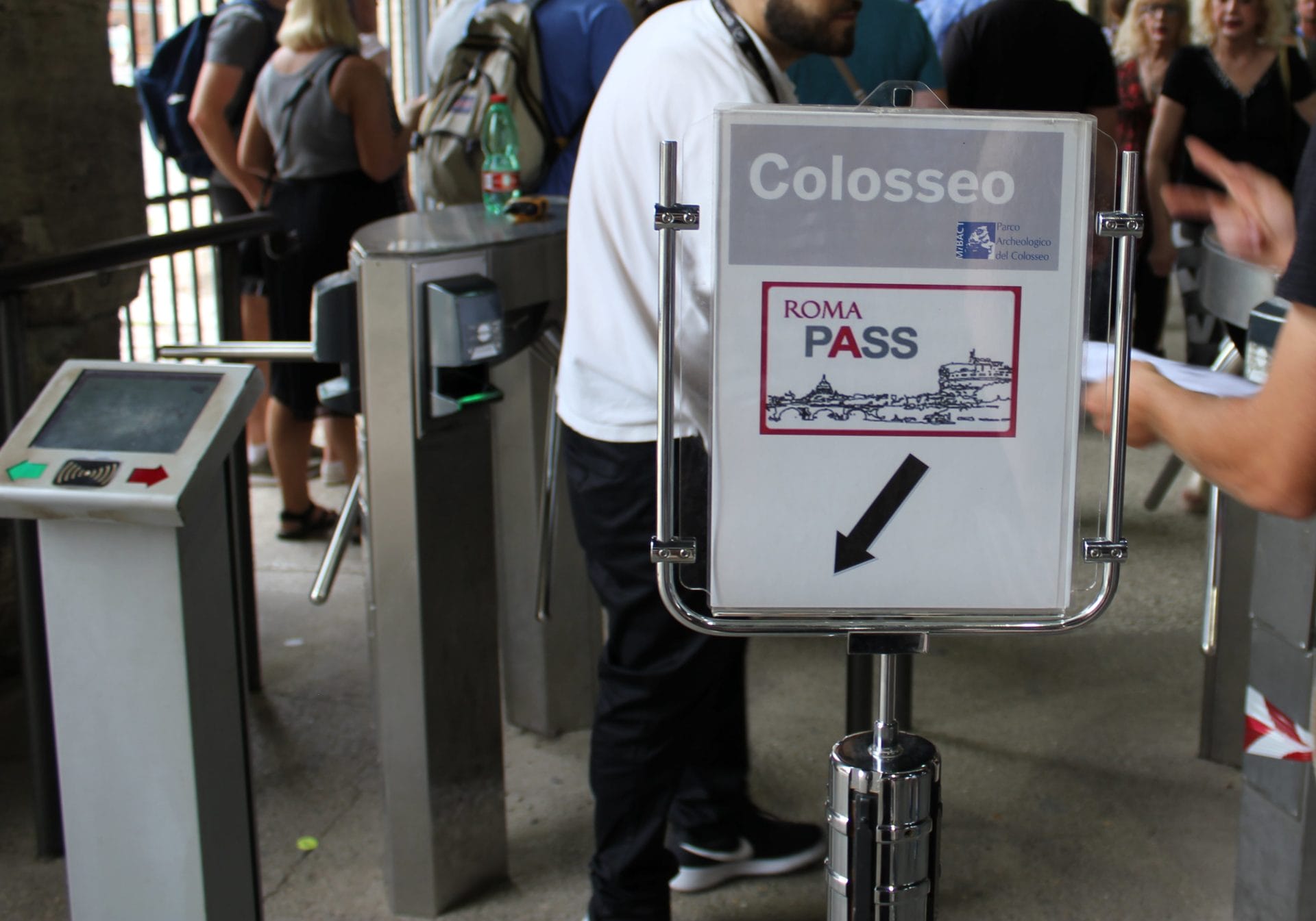 colosseum tickets skip the line Secutity Check