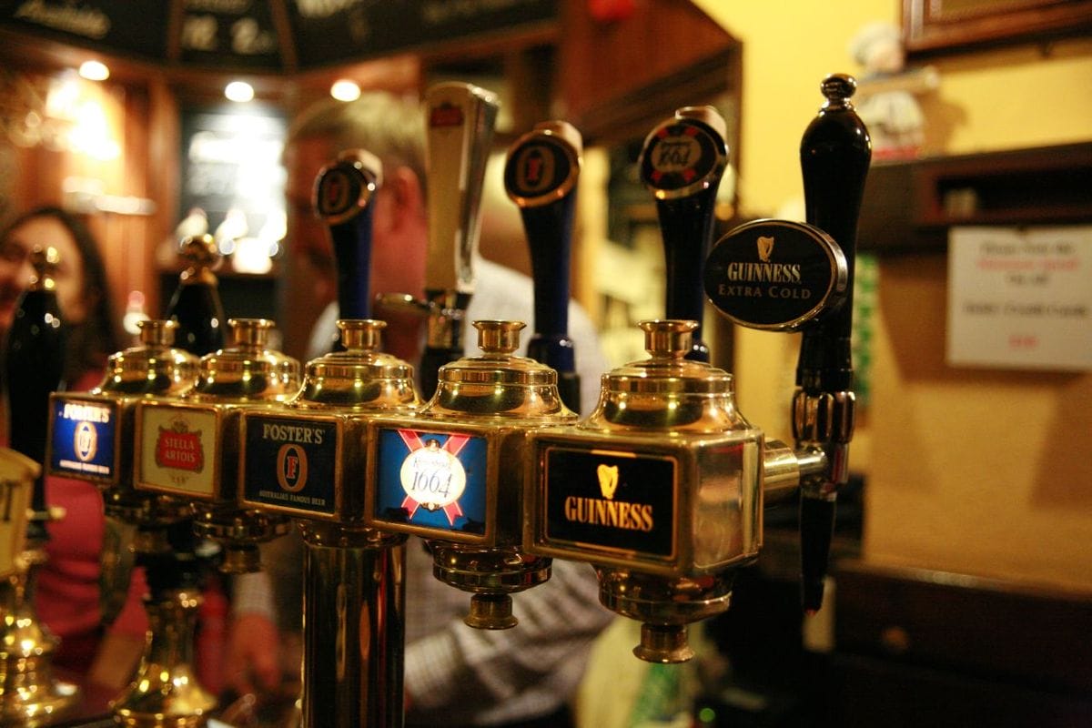 bars near the colosseum Beers Taps Rome