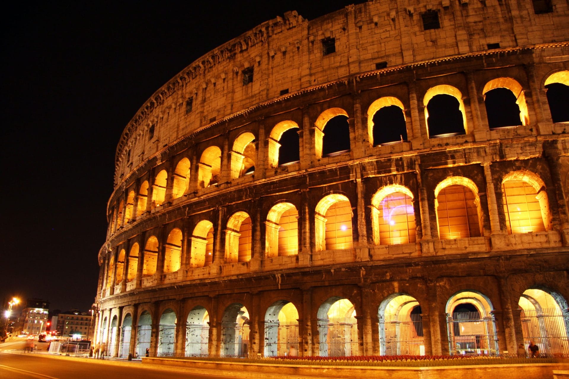 Top 11 Best Hotels near Colosseum Rome to stay in - Sorted by Budget