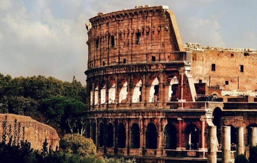 Colosseum Height and Width in Feet & Meters - Rome Splendour