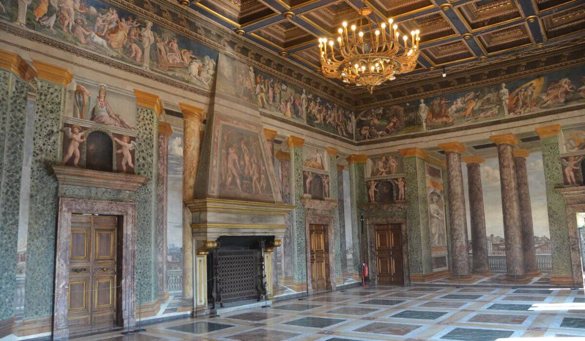 Villa Farnese interior look