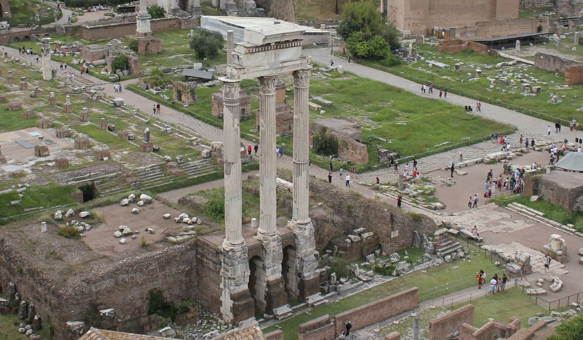 Temple of Castor and Pollux reconstruction facts